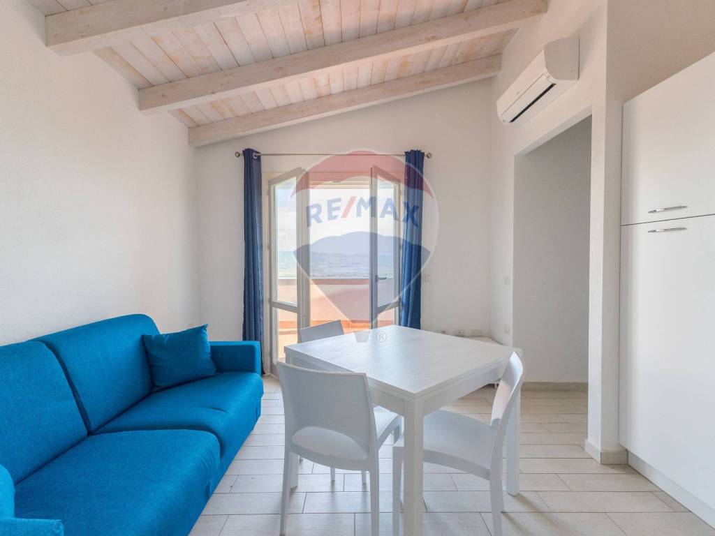 appartamento in vendita a Badesi in zona Muntiggioni