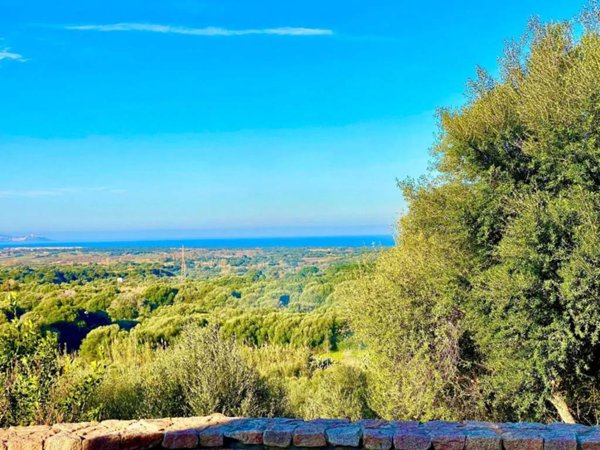 casa indipendente in vendita a Badesi