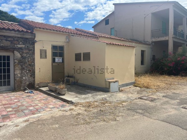 appartamento in vendita a Badesi in zona La Tozza