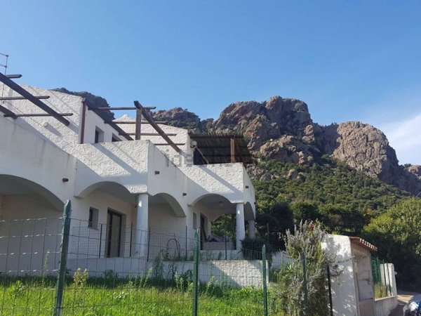 casa indipendente in vendita a Viddalba