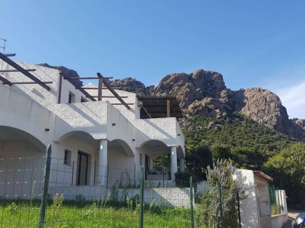 casa indipendente in vendita a Viddalba
