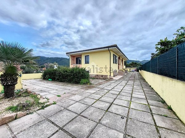 appartamento in vendita a Viddalba