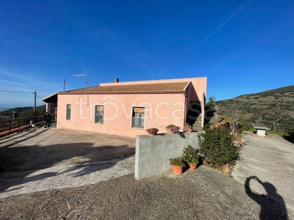 casa indipendente in vendita a Viddalba