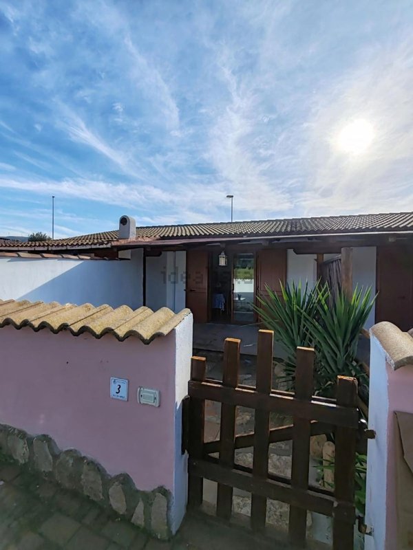 casa indipendente in vendita a Viddalba