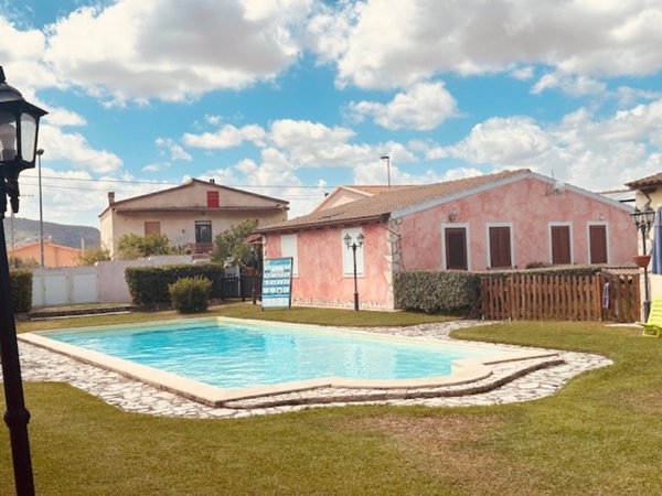 casa indipendente in vendita a Viddalba