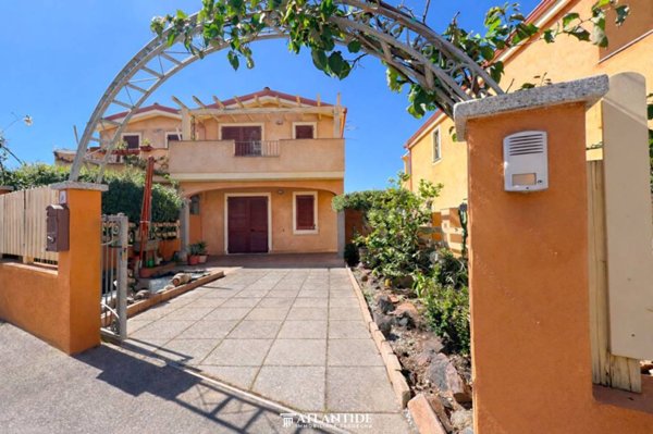 casa indipendente in vendita a Viddalba