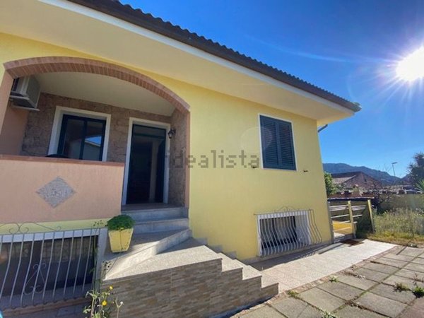 casa indipendente in vendita a Viddalba