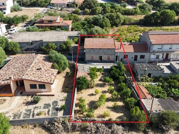 casa indipendente in vendita a Viddalba