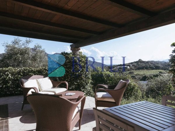 casa indipendente in vendita a Golfo Aranci in zona Marinella