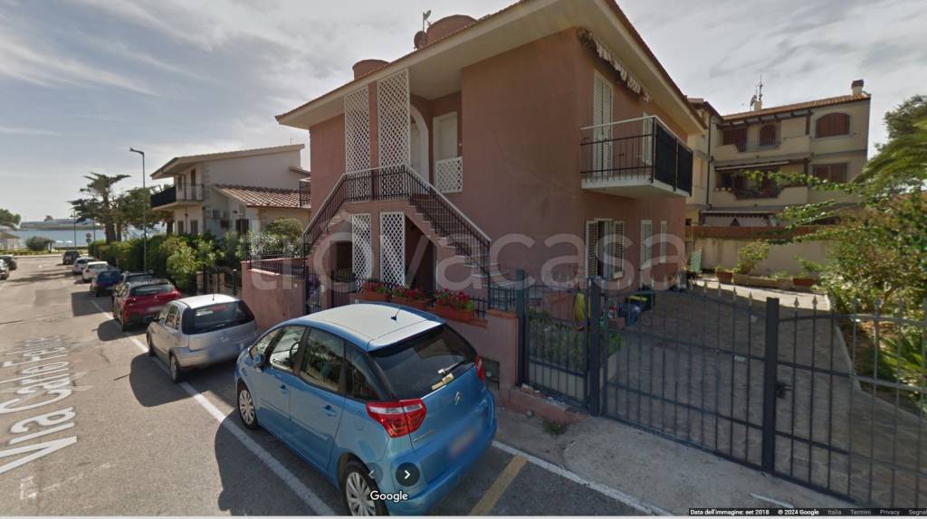 casa indipendente in vendita a Golfo Aranci