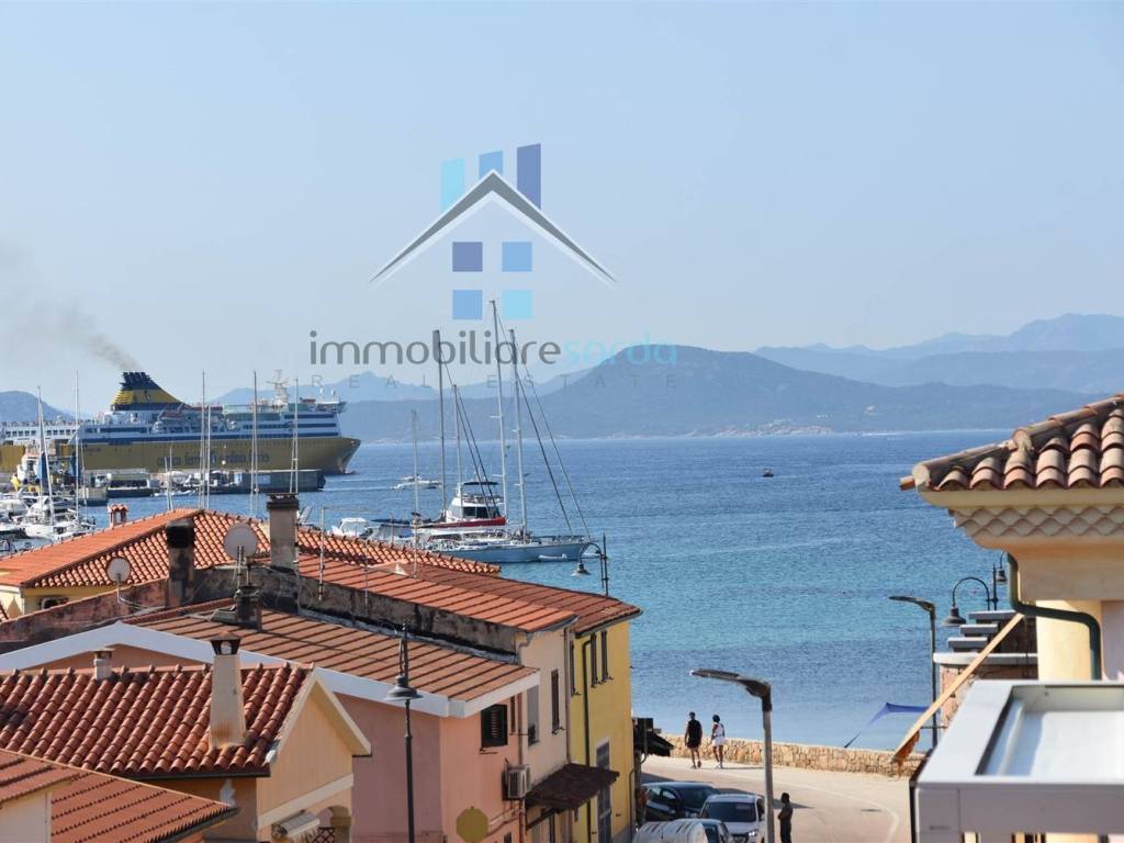 appartamento in vendita a Golfo Aranci