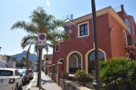 negozio in vendita a Golfo Aranci