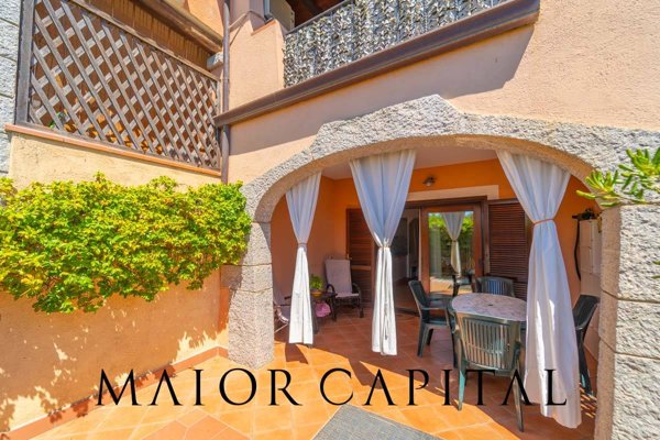 casa indipendente in vendita a Golfo Aranci in zona Bados