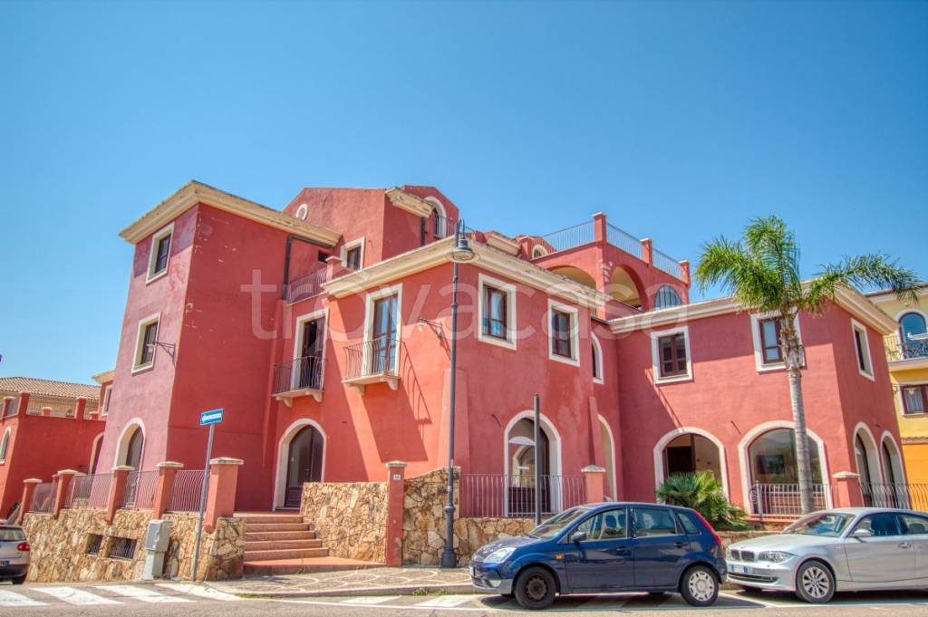 appartamento in vendita a Golfo Aranci