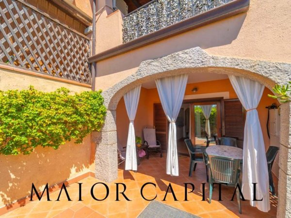 casa indipendente in vendita a Golfo Aranci in zona Bados