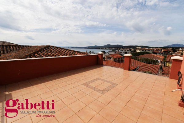 appartamento in vendita a Golfo Aranci