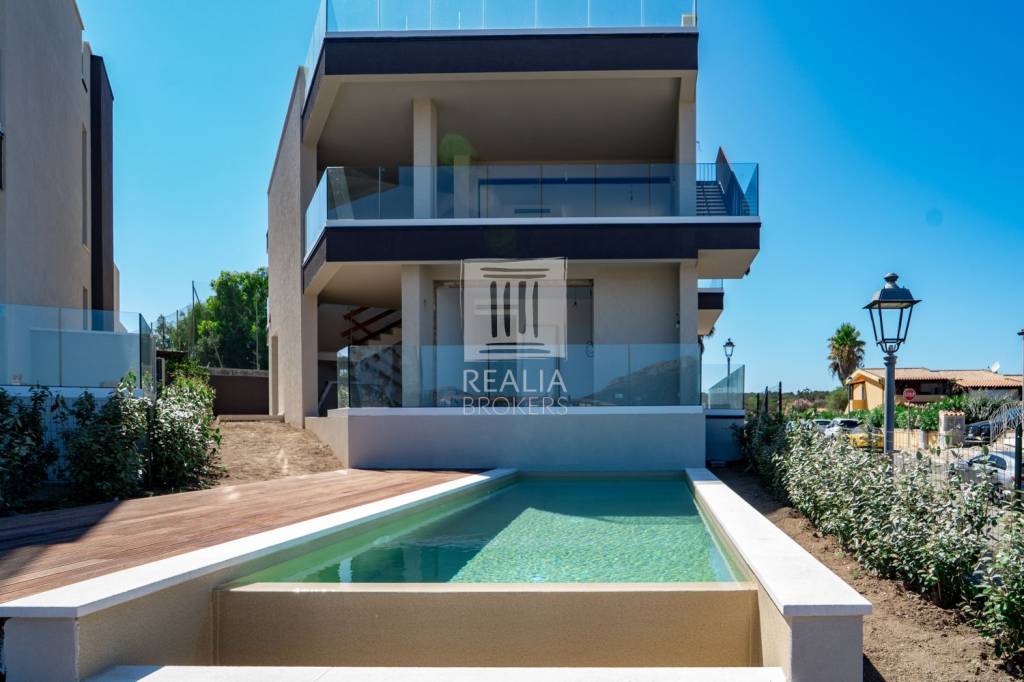 casa indipendente in vendita a Golfo Aranci