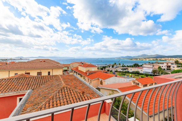 appartamento in vendita a Golfo Aranci