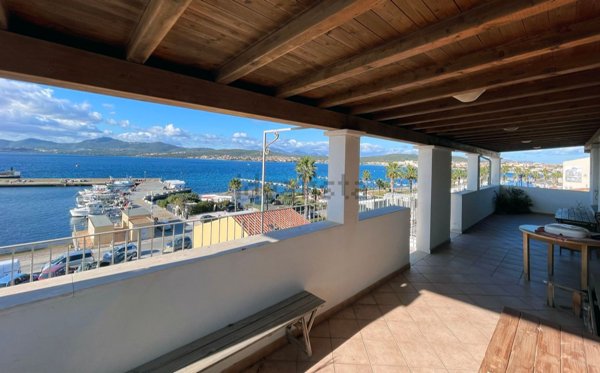 appartamento in vendita a Golfo Aranci