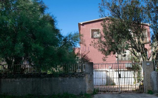 casa indipendente in vendita a Golfo Aranci