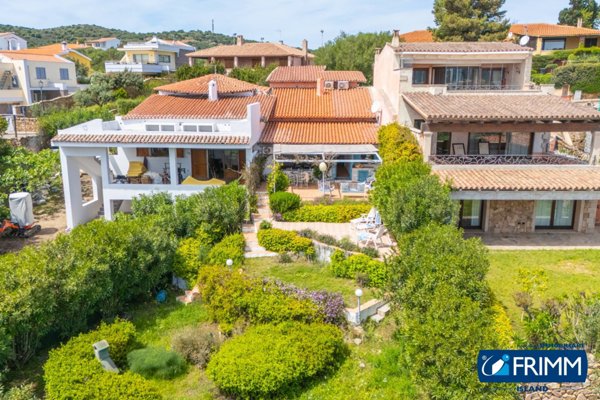 casa indipendente in vendita a Golfo Aranci