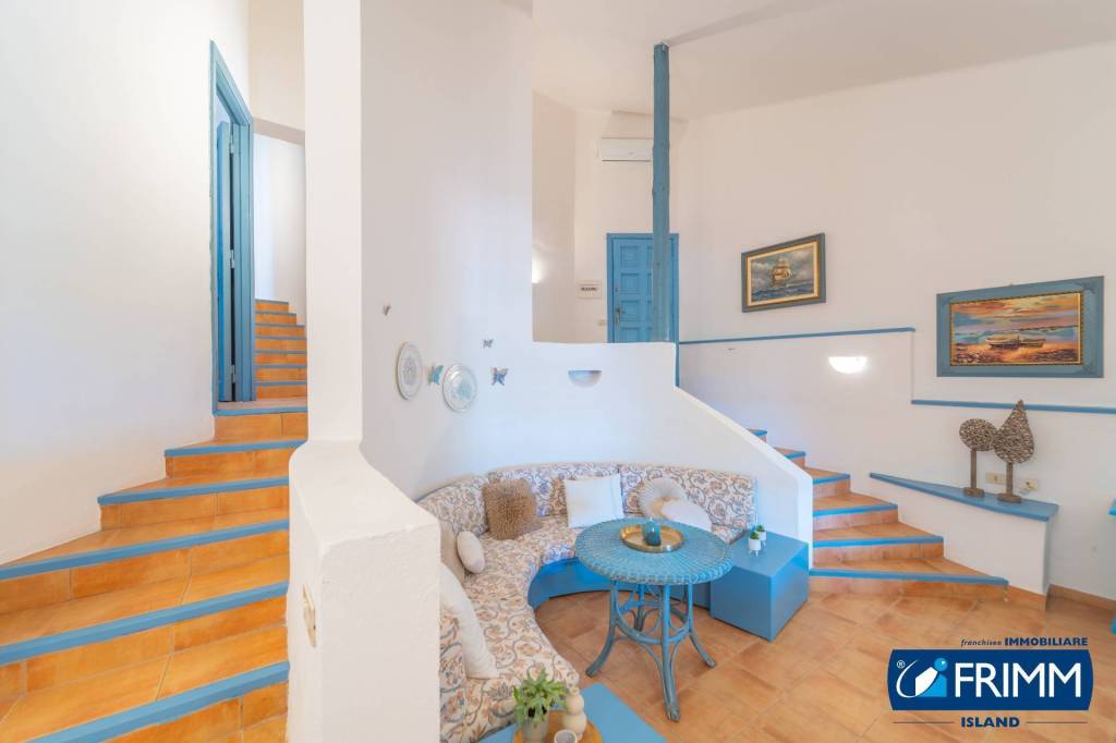 casa indipendente in vendita a Golfo Aranci