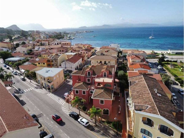 appartamento in vendita a Golfo Aranci