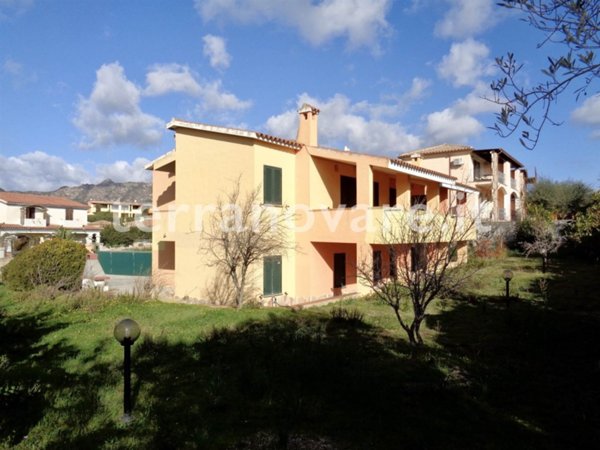 casa indipendente in vendita a Golfo Aranci