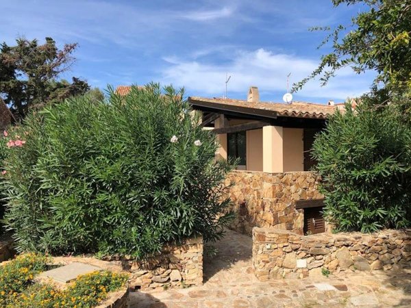 casa indipendente in vendita a Golfo Aranci