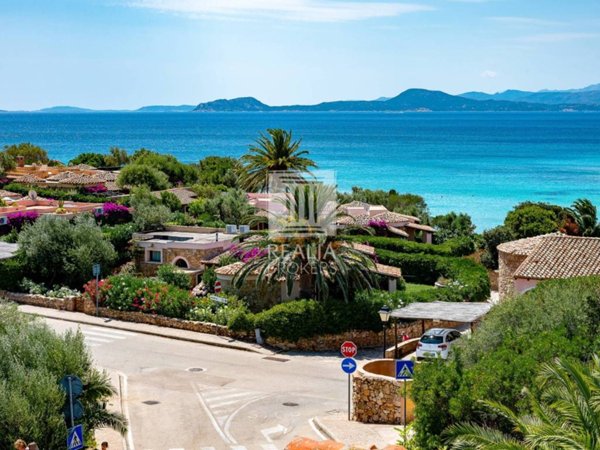 casa indipendente in vendita a Golfo Aranci