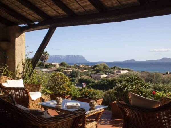 casa indipendente in vendita a Golfo Aranci in zona Marinella