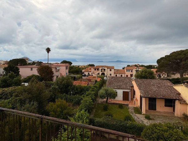 casa indipendente in vendita a Golfo Aranci