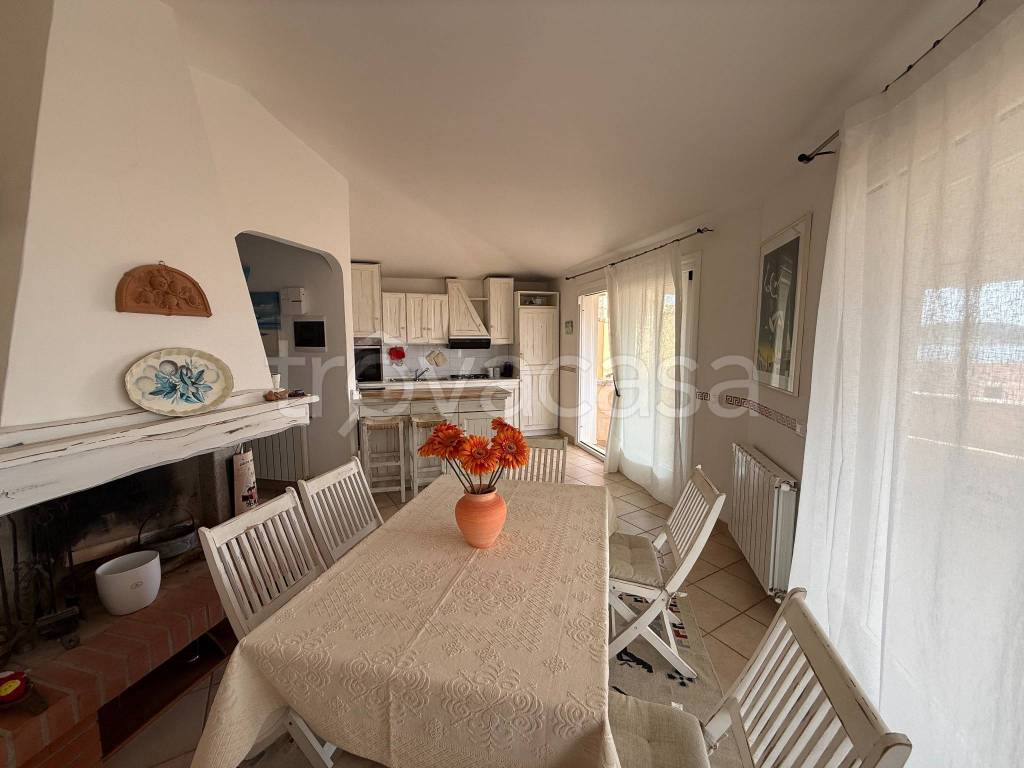 casa indipendente in vendita a Golfo Aranci
