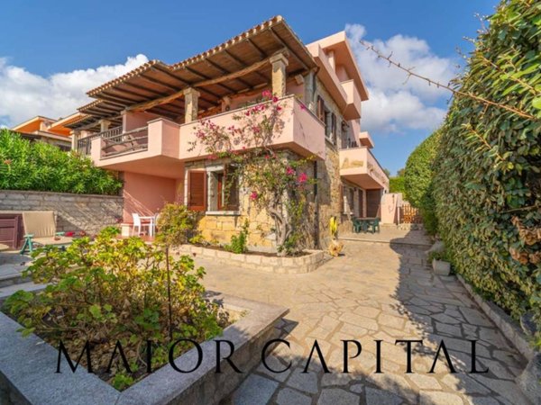 casa indipendente in vendita a Golfo Aranci