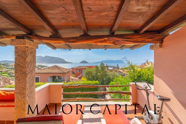 casa indipendente in vendita a Golfo Aranci