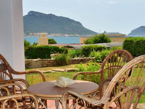 casa indipendente in vendita a Golfo Aranci