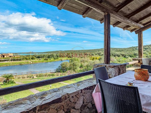 appartamento in vendita a Golfo Aranci