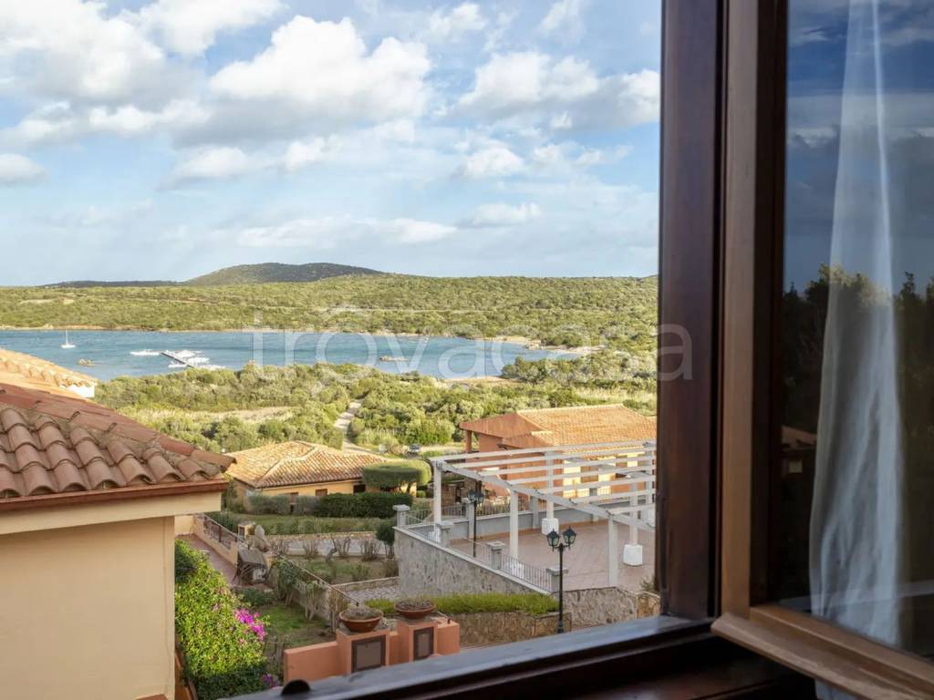 appartamento in vendita a Golfo Aranci in zona Marinella