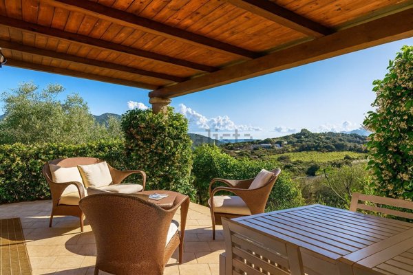 casa indipendente in vendita a Golfo Aranci in zona Rudalza