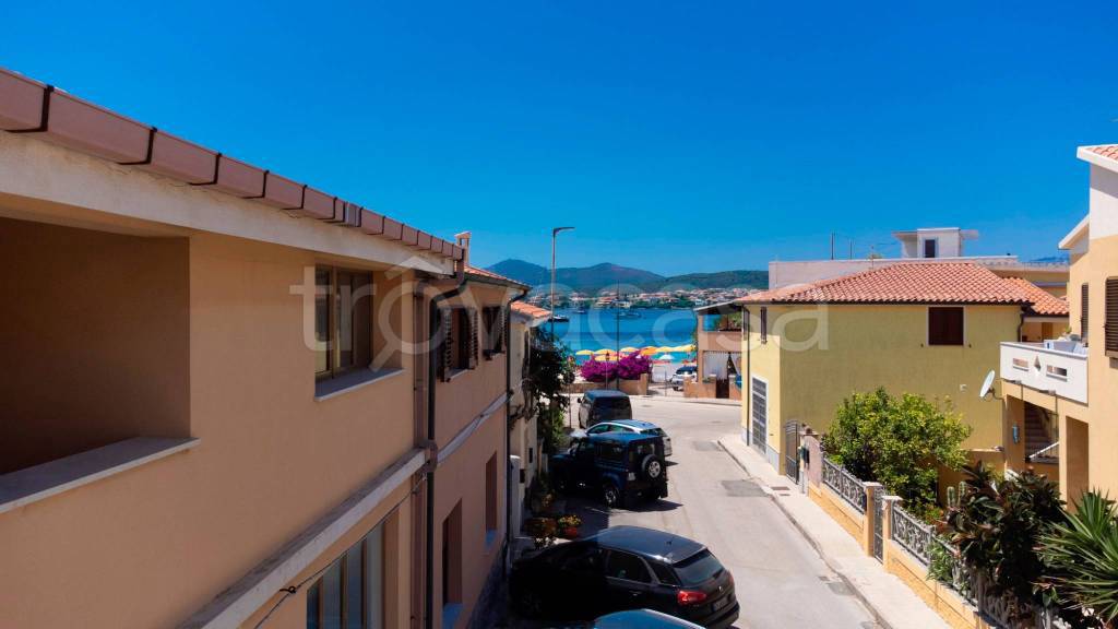 appartamento in vendita a Golfo Aranci
