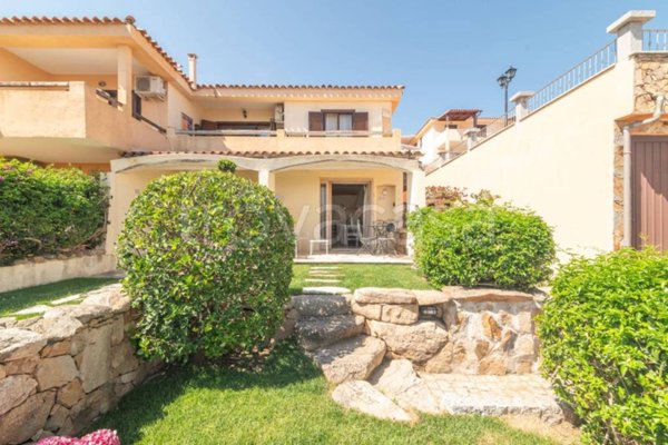 appartamento in vendita a Golfo Aranci in zona Marinella