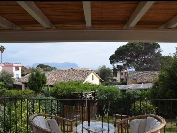 casa indipendente in vendita a Golfo Aranci in zona Marinella
