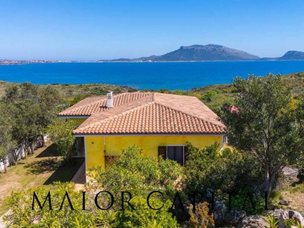 casa indipendente in vendita a Golfo Aranci in zona Nodu Pianu