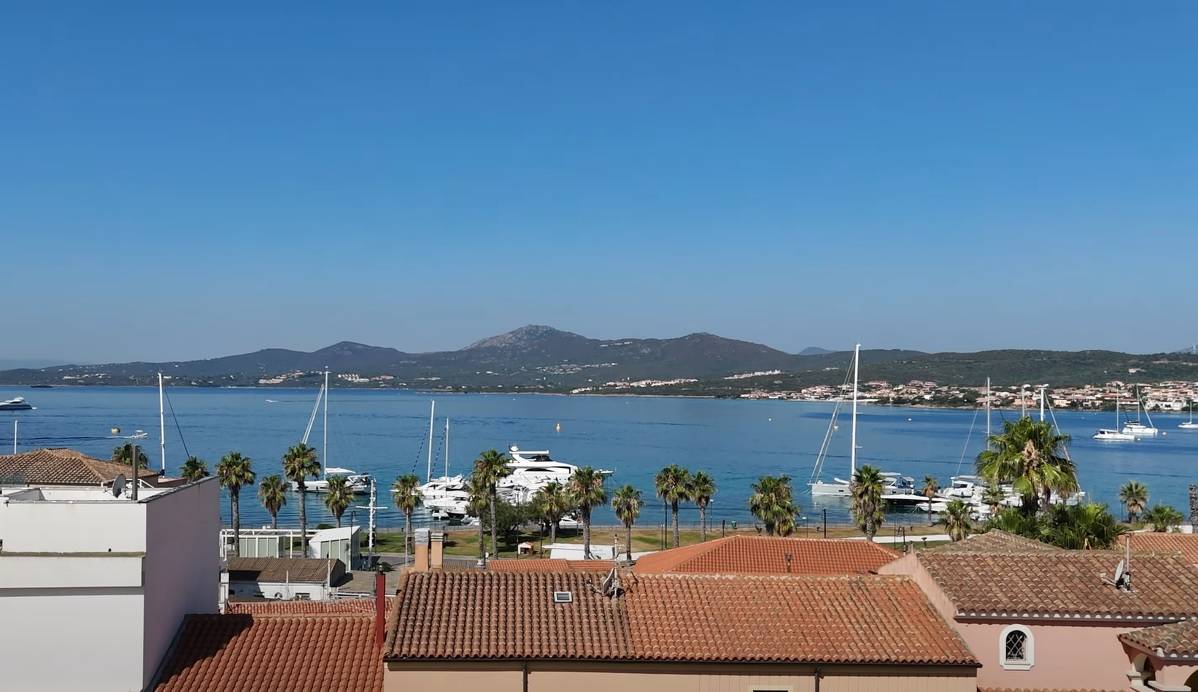 appartamento in vendita a Golfo Aranci