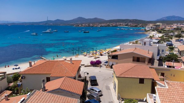 appartamento in vendita a Golfo Aranci