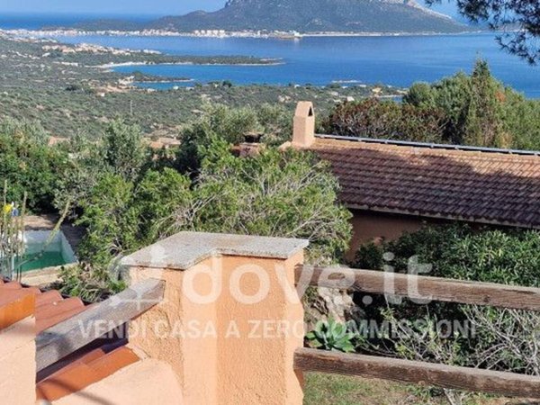 casa indipendente in vendita a Golfo Aranci in zona Marinella