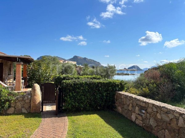 casa indipendente in vendita a Golfo Aranci