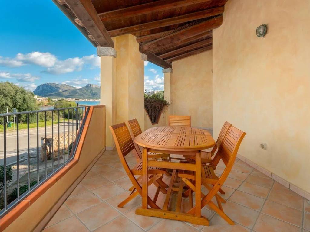 appartamento in vendita a Golfo Aranci