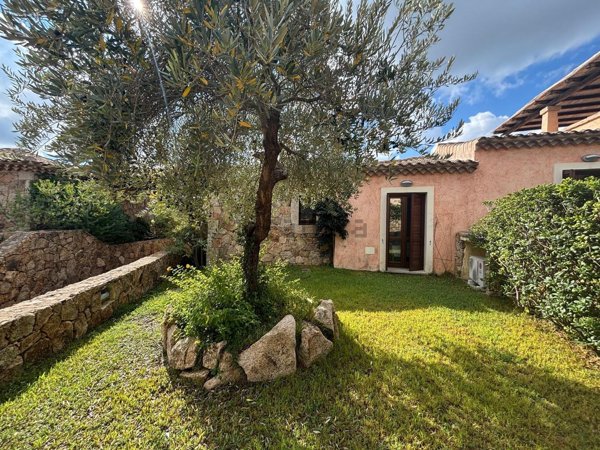 casa indipendente in vendita a Golfo Aranci