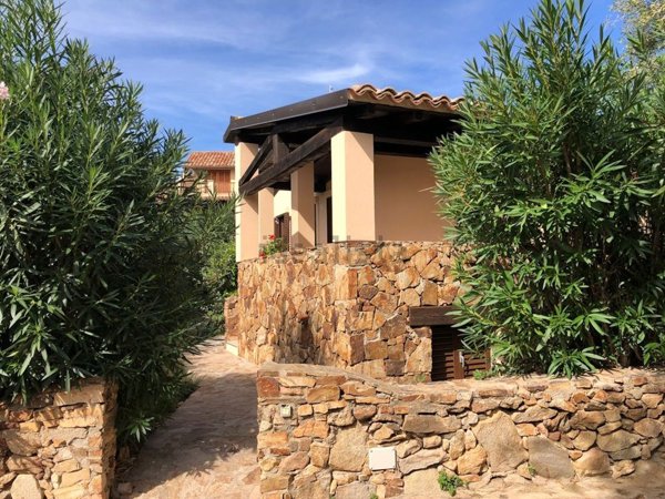 casa indipendente in vendita a Golfo Aranci